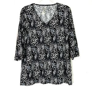 Blue Sky Clothing Co. | Abstract Bamboo V-Neck 3/4 Sleeve Top Womens XL
